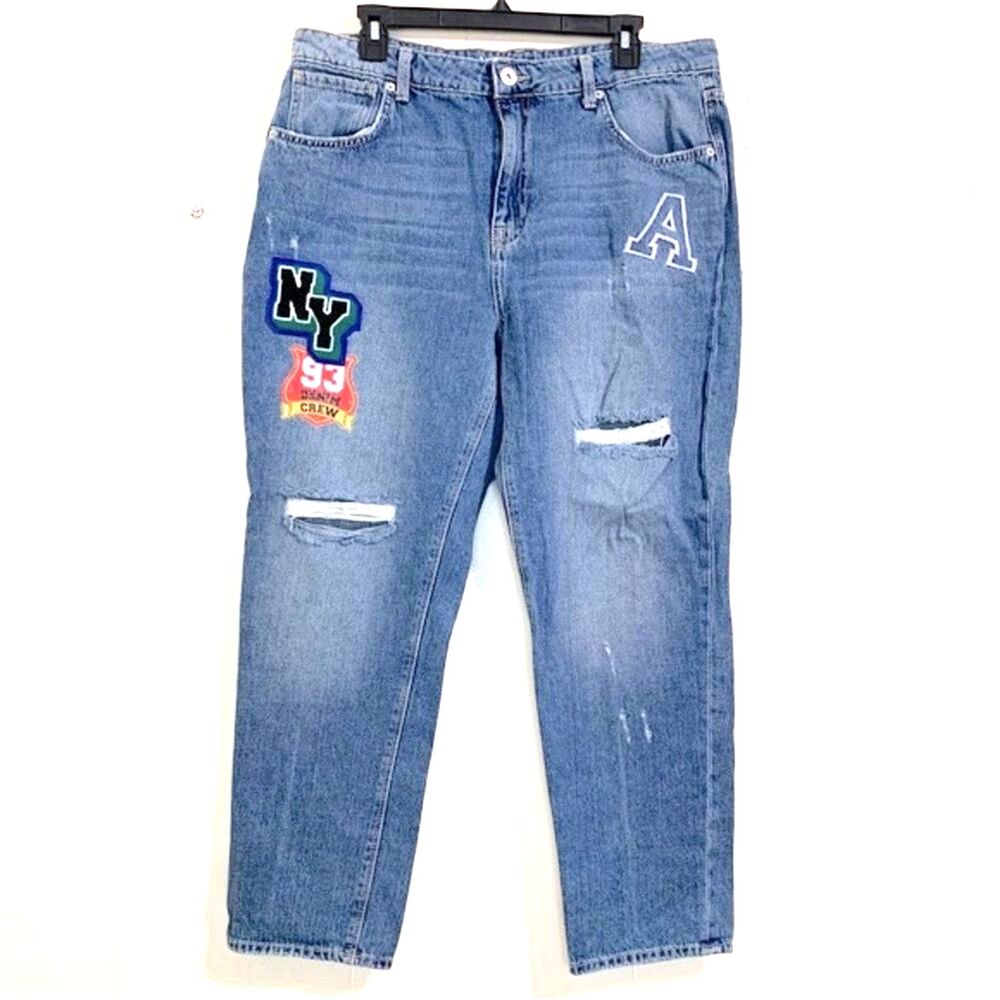NO BOUNDARIES Boyfriend Jeans Size 17 Embroidery Patch Hight Rise Denim Jeans